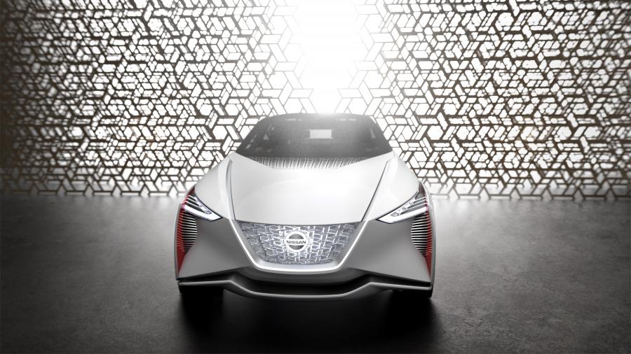  Nissan IMx 2017 года  (фото 15 из 28)